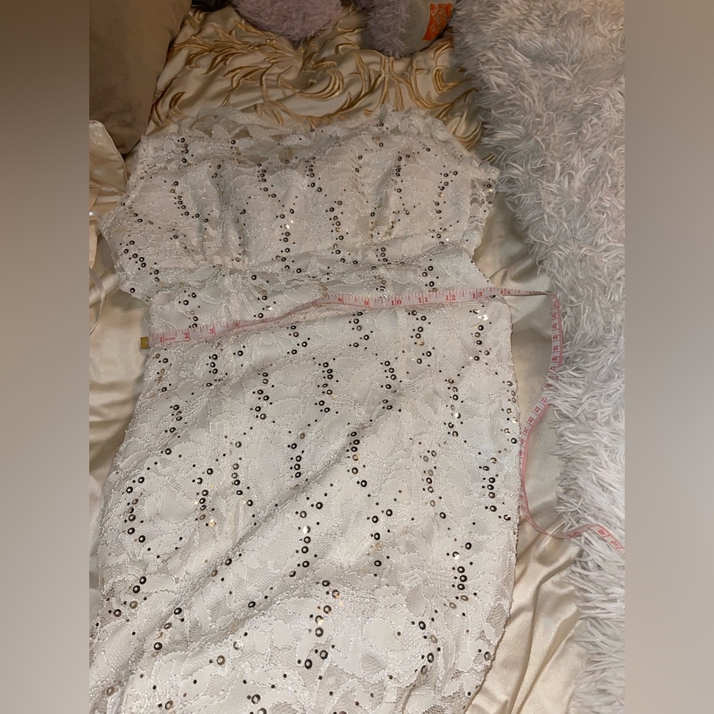 Windsor lace and sequin mermaid formal evening gown 9/10 - Picture 9 of 16